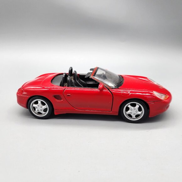 Porsche Boxster 1/24 Scale Diecast Red Convertible Car Model Maisto Rare - Picture 1 of 12